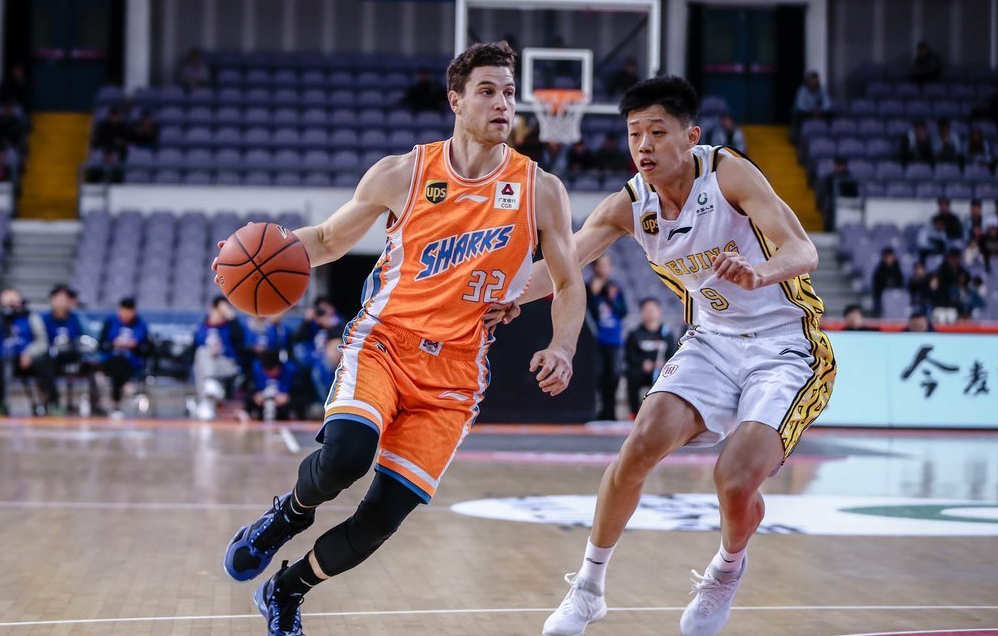 包含里程碑夜！亚特兰大战术微调，CBA常规赛赛前刷纪录，震撼外界，临场指挥获称赞的词条-九游体育怎么买球