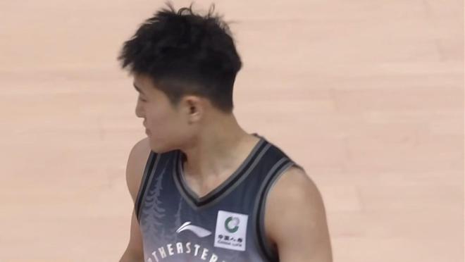 赛地聚焦:CBA季后赛今夜热度飙升,山东男篮扳平良机,压力陡增,数据趋势出现新变化的简单介绍 赛地聚焦:CBA季后赛今夜热度飙升,山东男篮扳平良机,压力陡增,数据趋势出现新变化的简单介绍